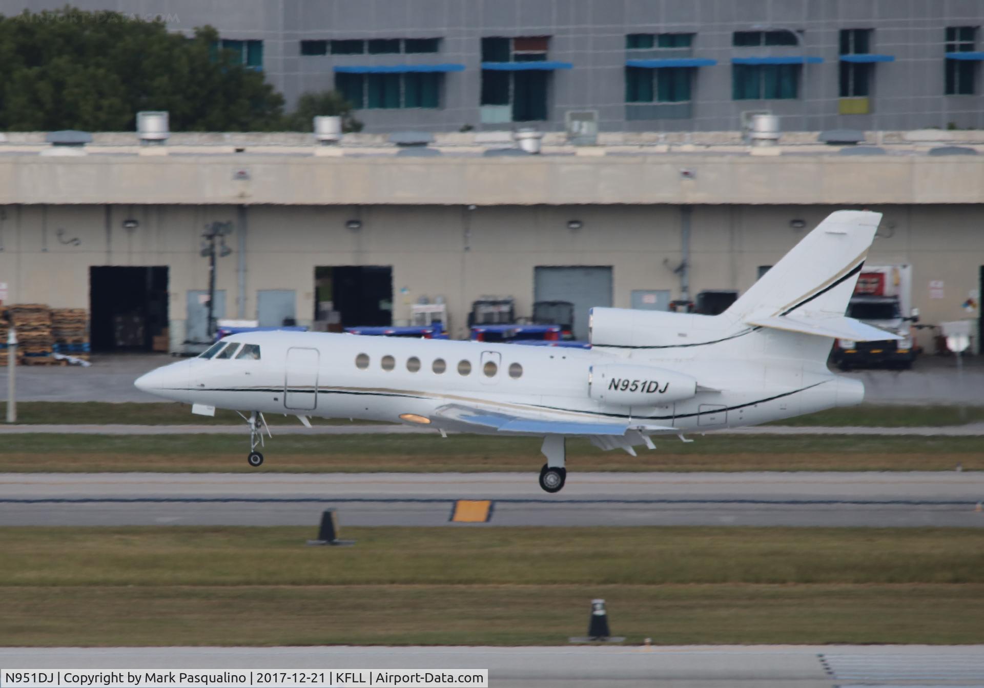 N951DJ, 1980 Dassault Falcon 50 C/N 38, Falcon 50