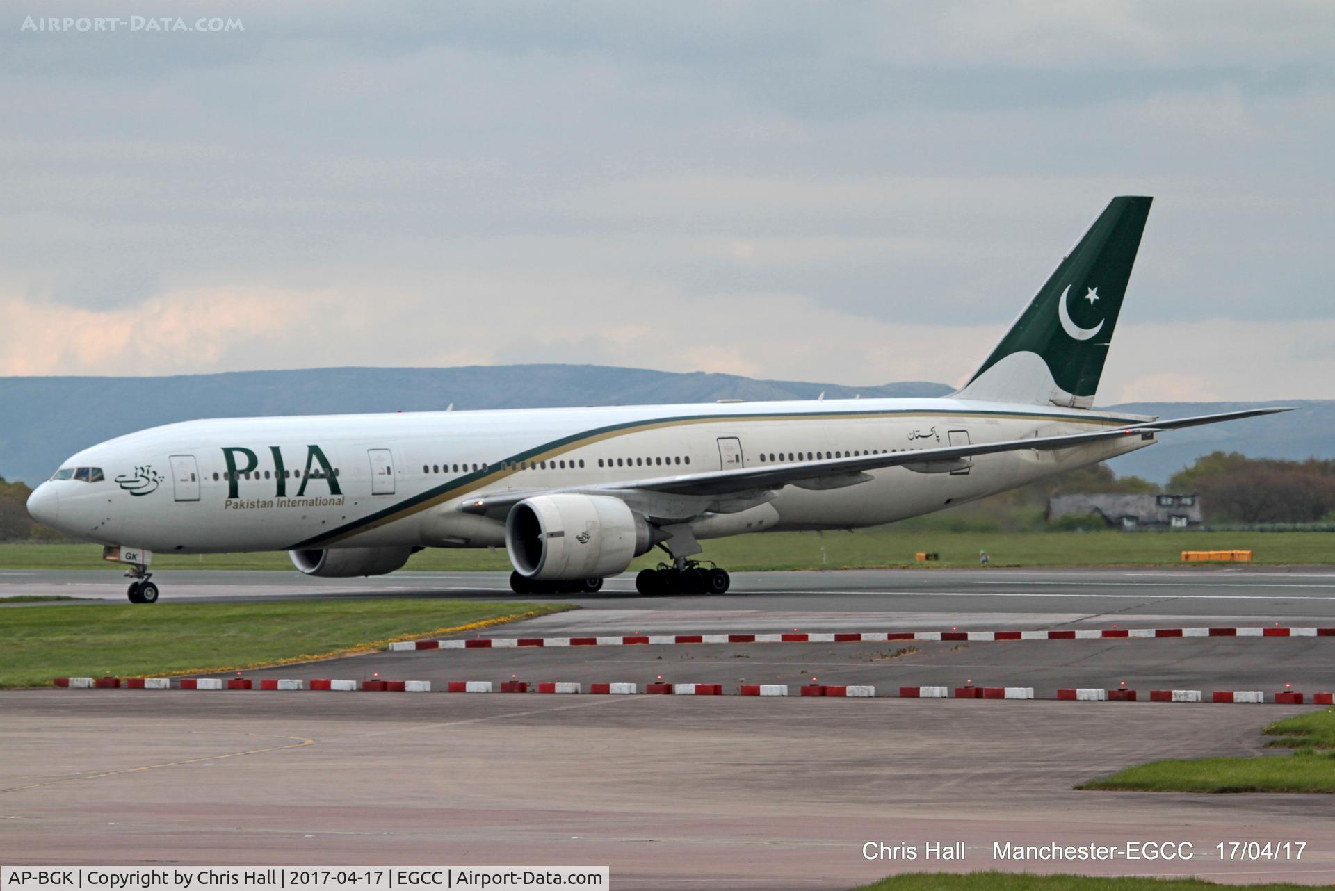 AP-BGK, 2004 Boeing 777-240/ER C/N 33776, PIA Pakistan International Airlines