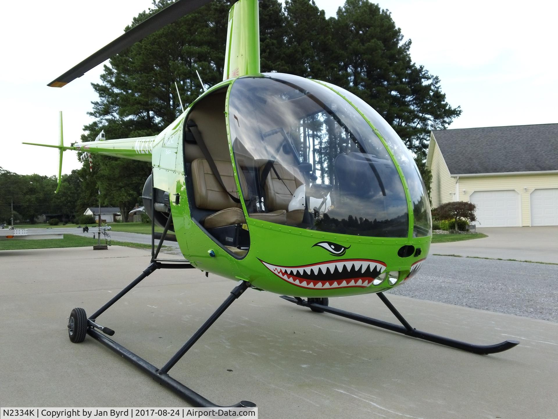 N2334K, 1992 Robinson R22 Beta C/N 2159, Photo of N2334K after new paint in 12/14