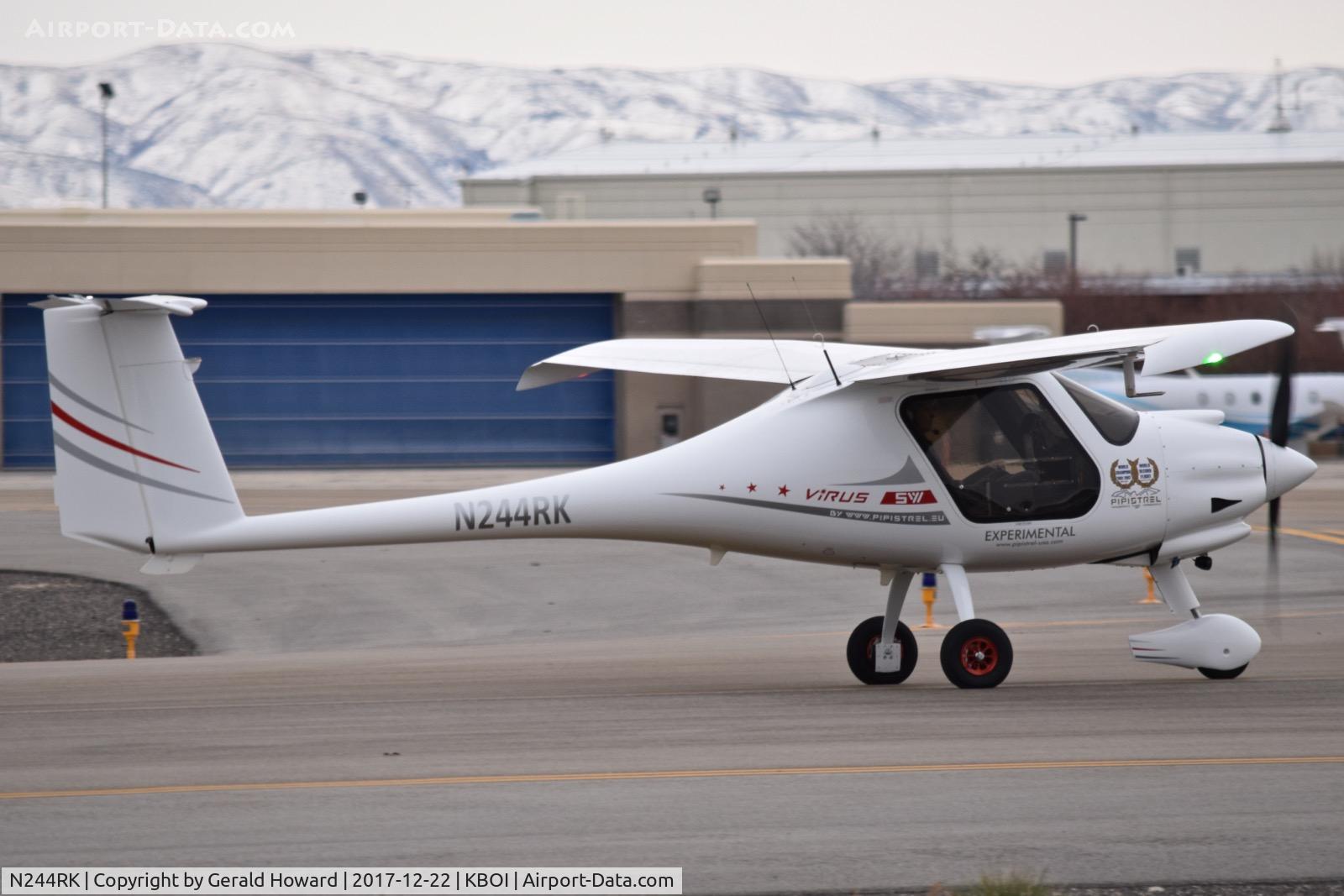 N244RK, 2017 Pipistrel Virus SW C/N 868 SWN 100 IS, Taxing on south GA ramp.