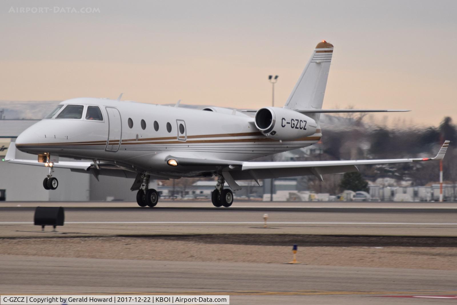 C-GZCZ, 2008 Israel Aerospace Industries Gulfstream G150 C/N 273, Landing on RWY 10L.