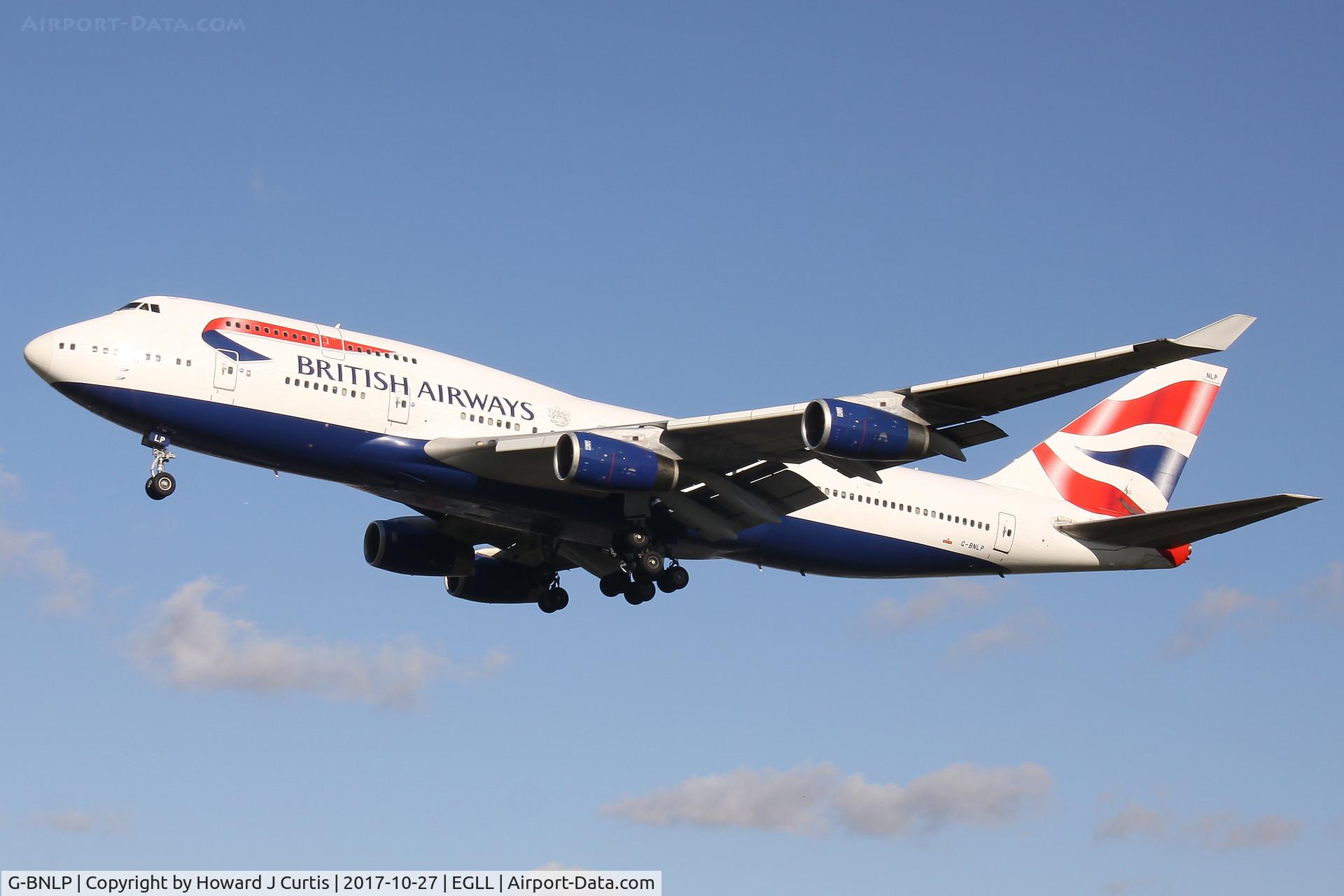 G-BNLP, 1990 Boeing 747-436 C/N 24058, On approach