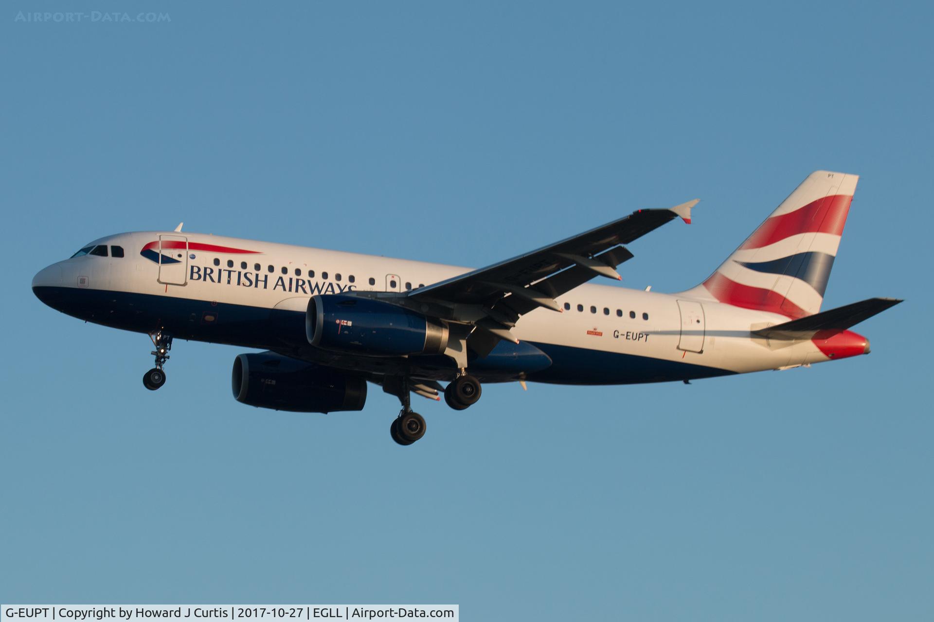 G-EUPT, 2000 Airbus A319-131 C/N 1380, On approach.