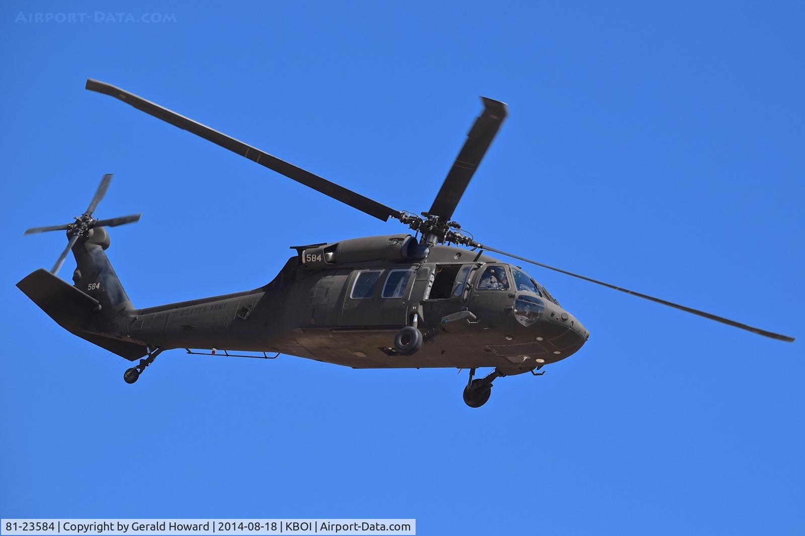 81-23584, 1981 Sikorsky UH-60A Black Hawk C/N 70-305, Departing KBOI.  1-183rd AVN BN, Idaho Army National Guard