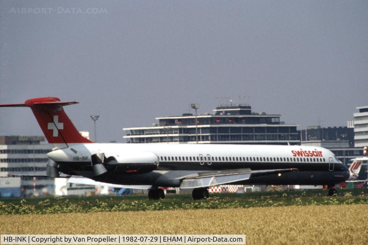 HB-INK, 1981 McDonnell Douglas MD-81 (DC-9-81) C/N 48009, Swissair McDonnell Douglas MD-81 landing at Schiphol airport, the Netherlands, 1982