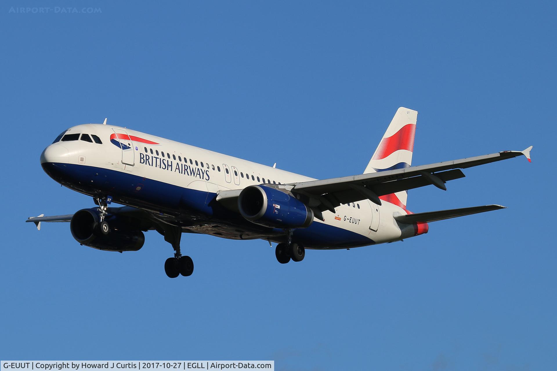 G-EUUT, 2007 Airbus A320-232 C/N 3314, On approach.