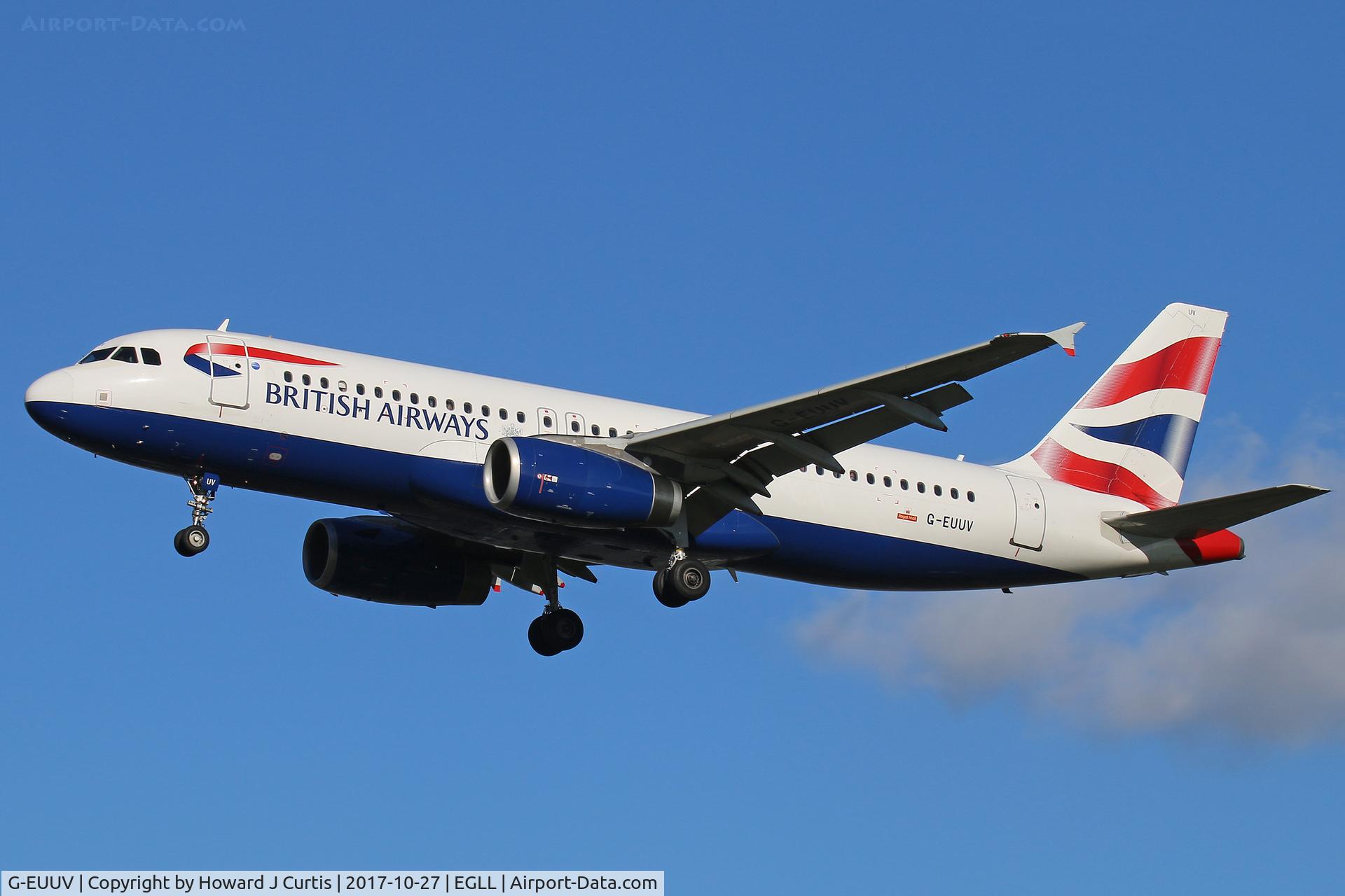 G-EUUV, 2008 Airbus A320-232 C/N 3468, On approach.