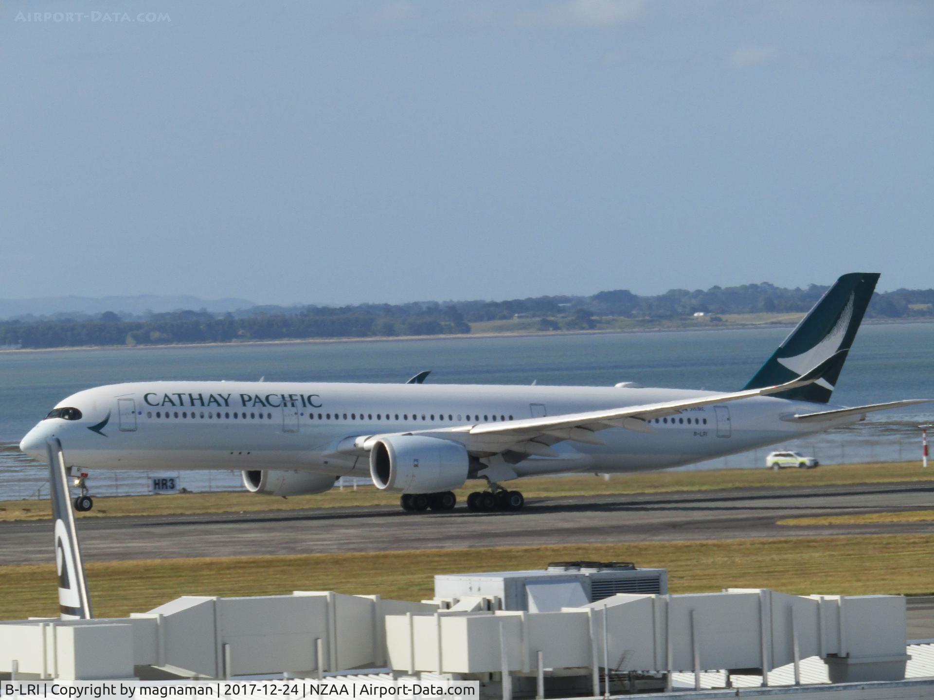 B-LRI, 2016 Airbus A350-941 C/N 058, taking off from AKL