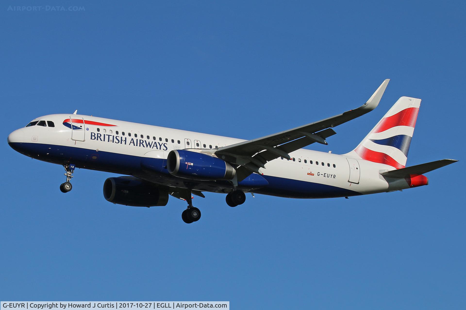 G-EUYR, 2013 Airbus A320-232 C/N 5856, On approach.