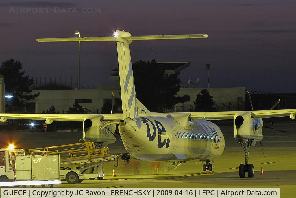 G-JECE, 2004 De Havilland Canada DHC-8-402Q Dash 8 C/N 4094, 