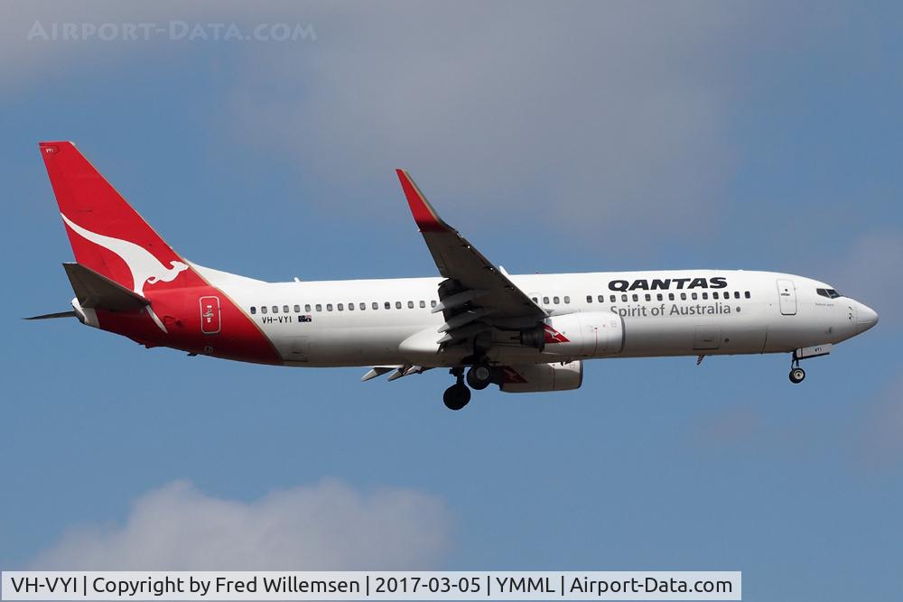 VH-VYI, 2005 Boeing 737-838 C/N 34181, Qantas