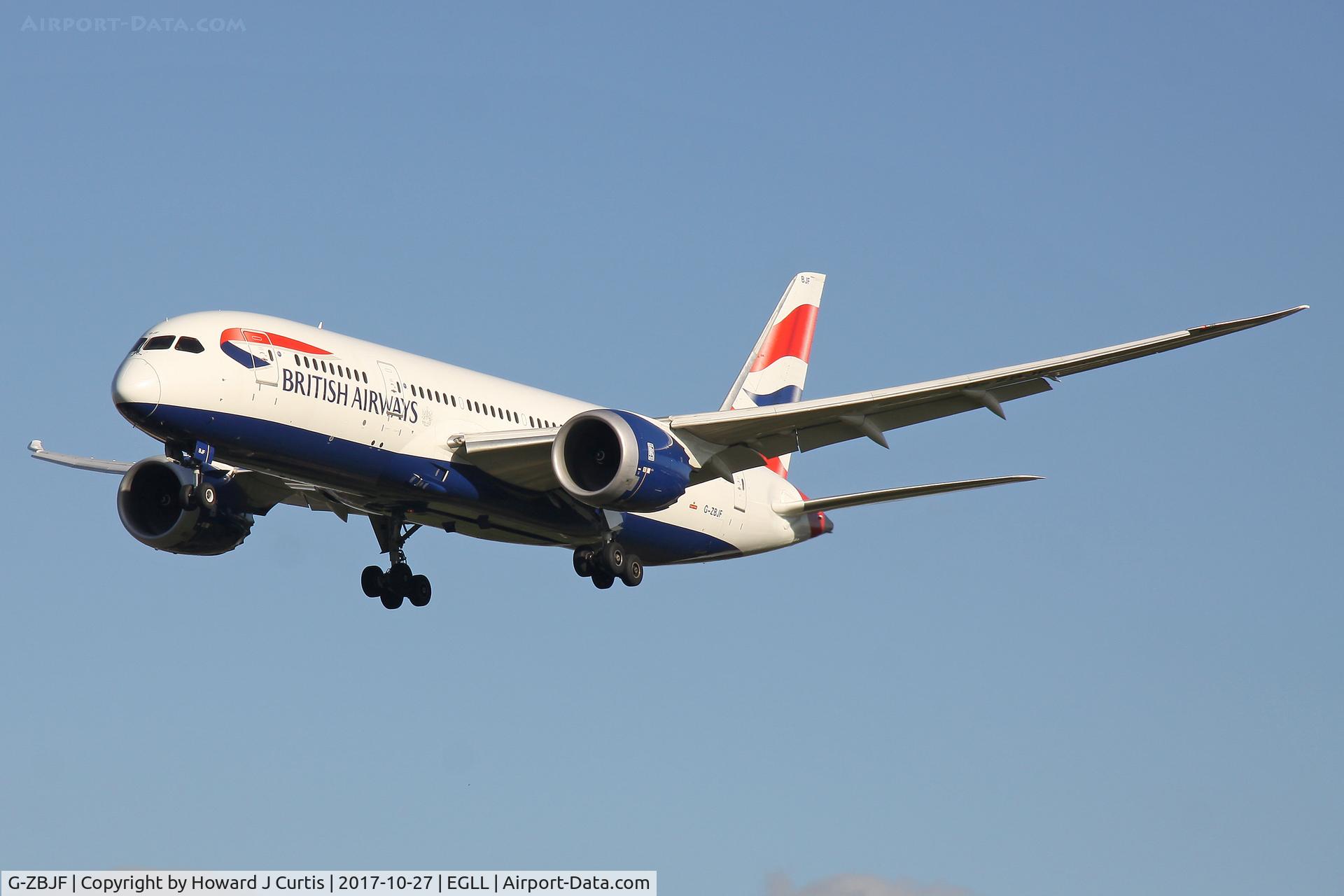 G-ZBJF, 2013 Boeing 787-8 Dreamliner C/N 38613, On approach.