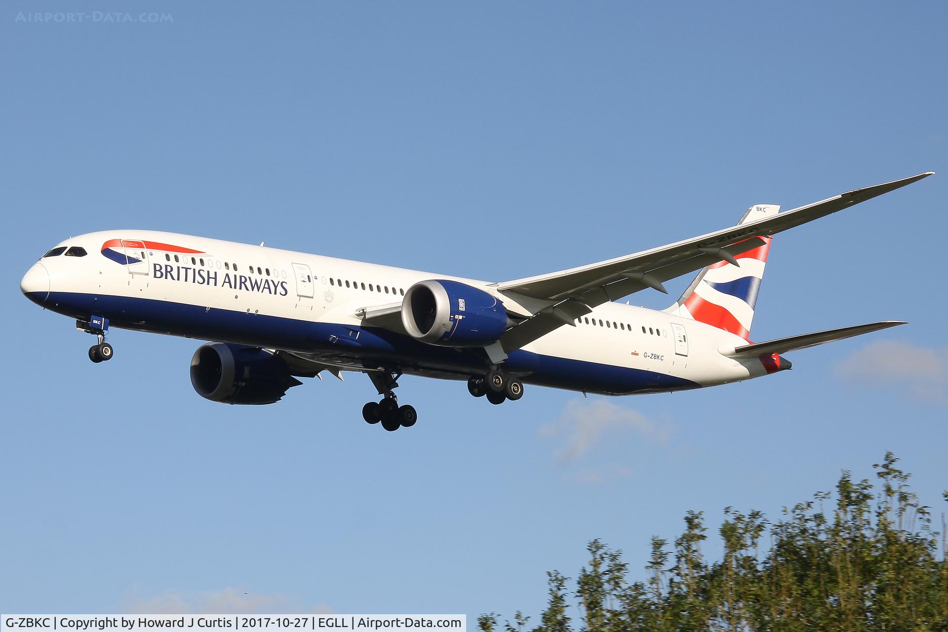 G-ZBKC, 2015 Boeing 787-9 Dreamliner Dreamliner C/N 38621, On approach.