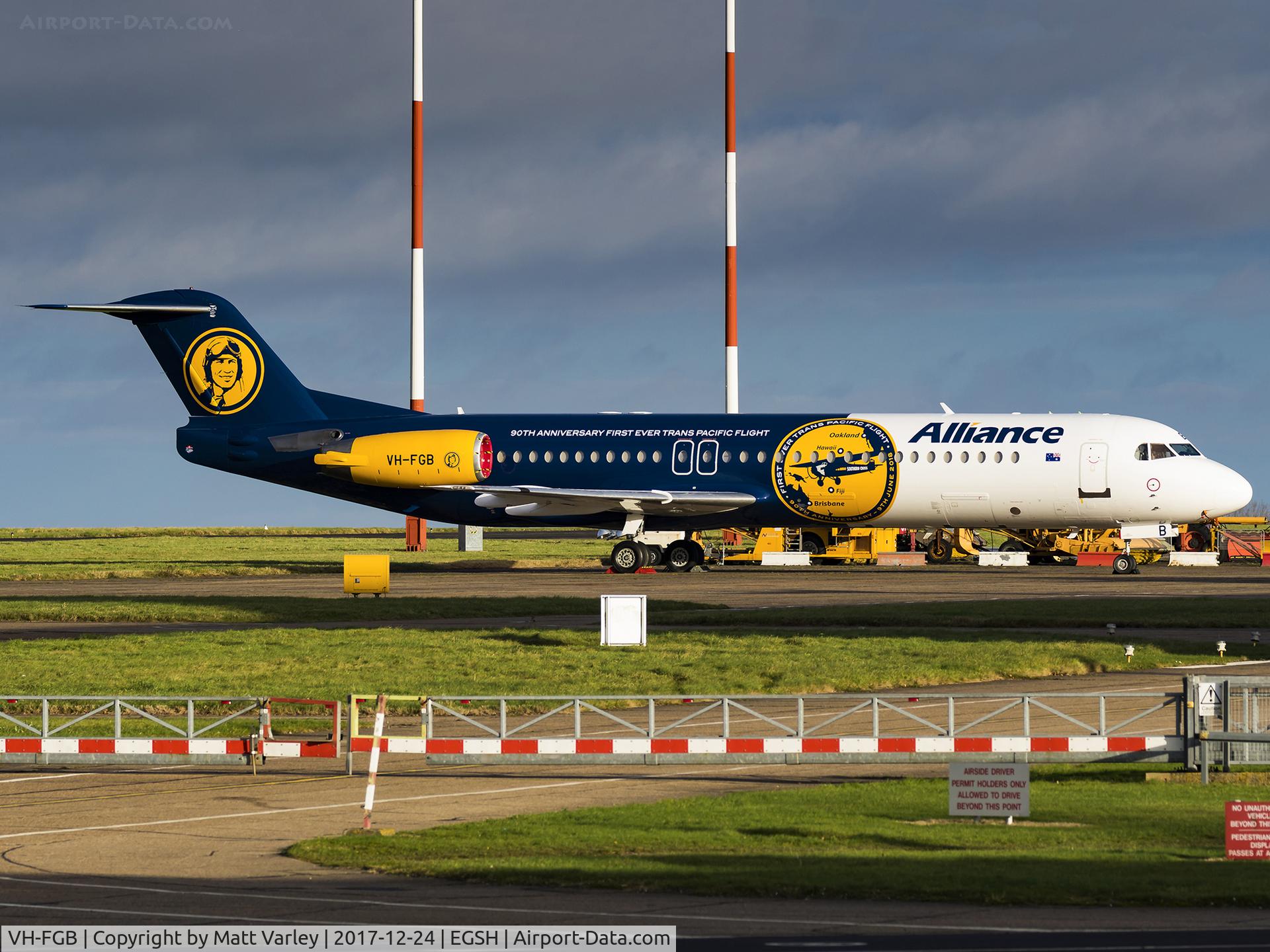 VH-FGB, 1993 Fokker 100 (F-28-0100) C/N 11446, Same aircraft , better weather!!!