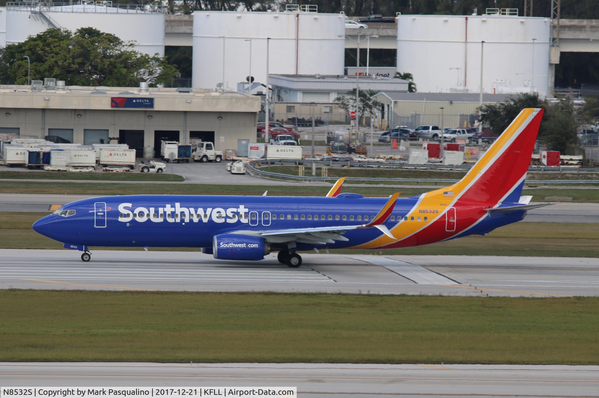 N8532S, 2017 Boeing 737-8H4 C/N 63576, Boeing 737-800
