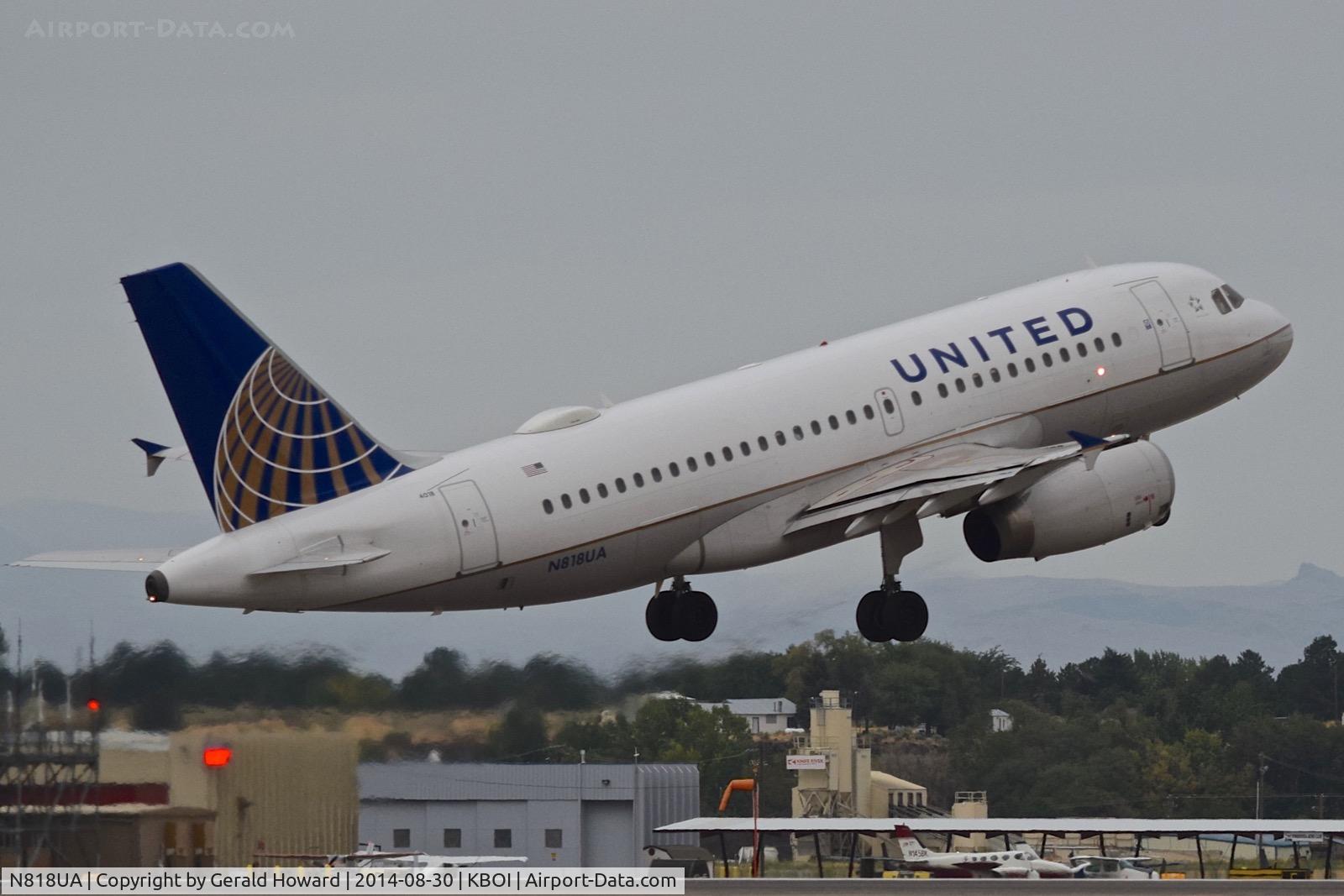 N818UA, 1998 Airbus A319-131 C/N 882, Departing RWY 28L.