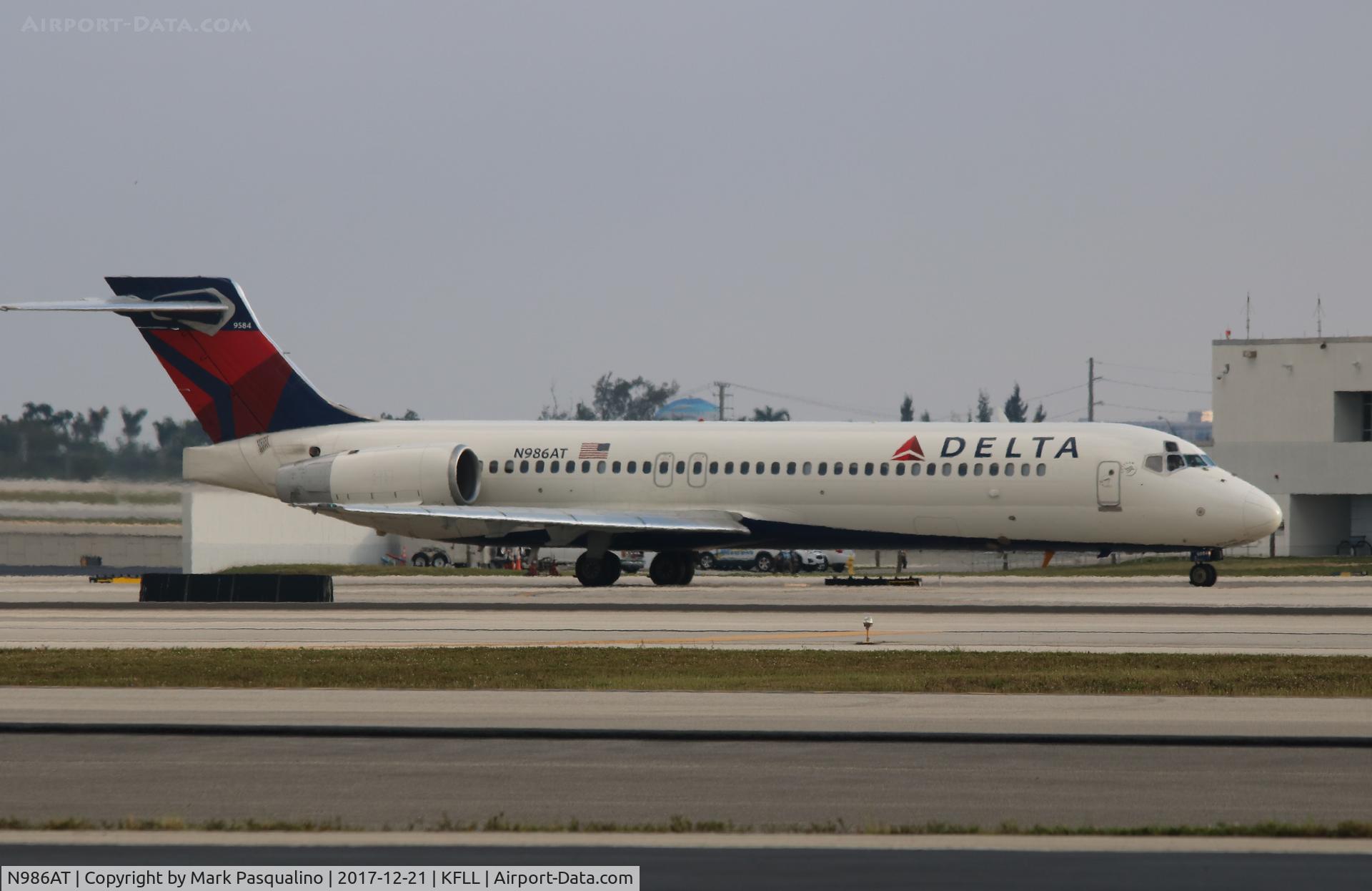 N986AT, 2001 Boeing 717-200 C/N 55089, Boeing 717-200