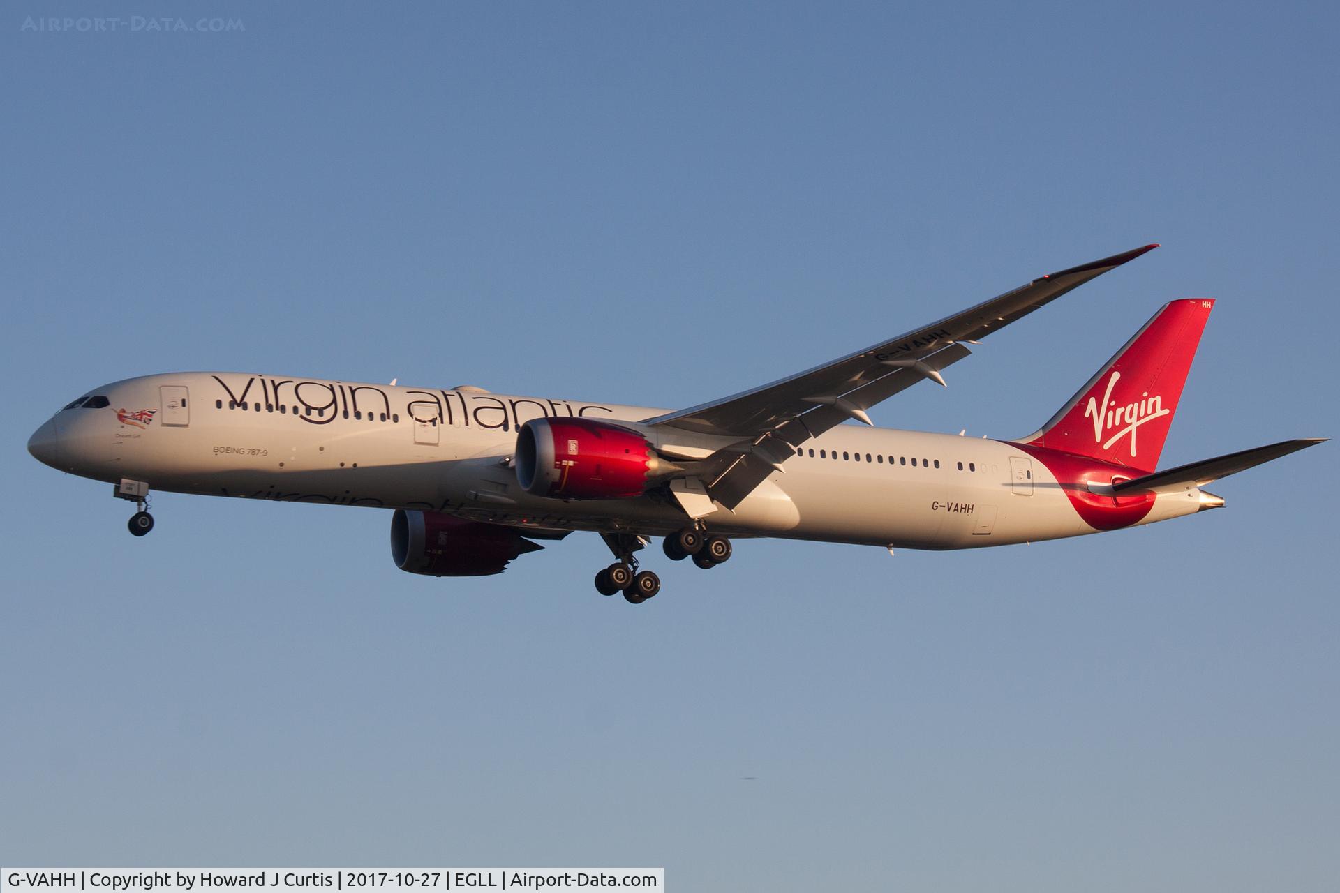 G-VAHH, 2014 Boeing 787-9 Dreamliner C/N 37967, On approach.
