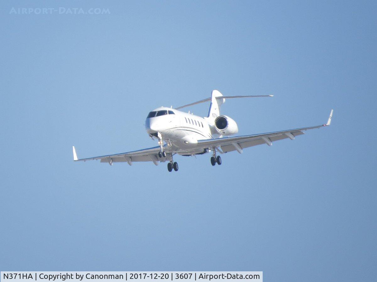 N371HA, 2012 Bombardier BD-100-1A10 C/N 20371, Landing