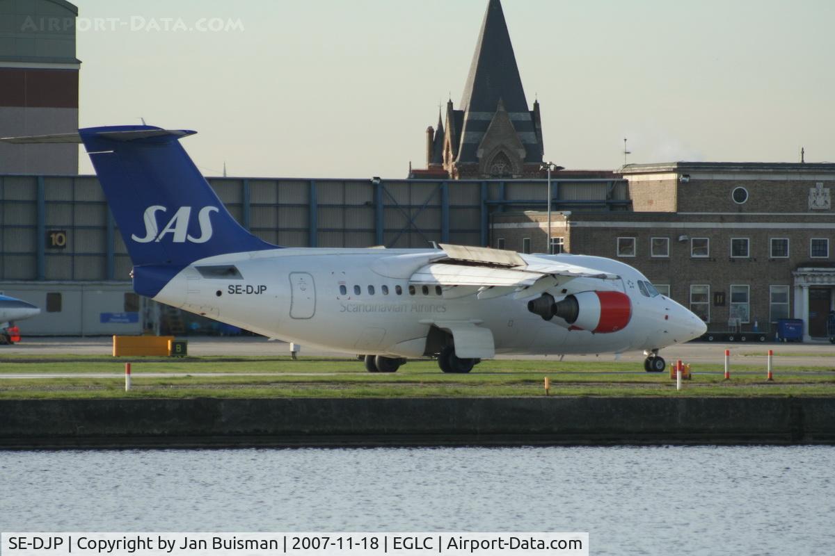 SE-DJP, 1994 British Aerospace Avro 146-RJ70 C/N E1254, SAS, now QQ102