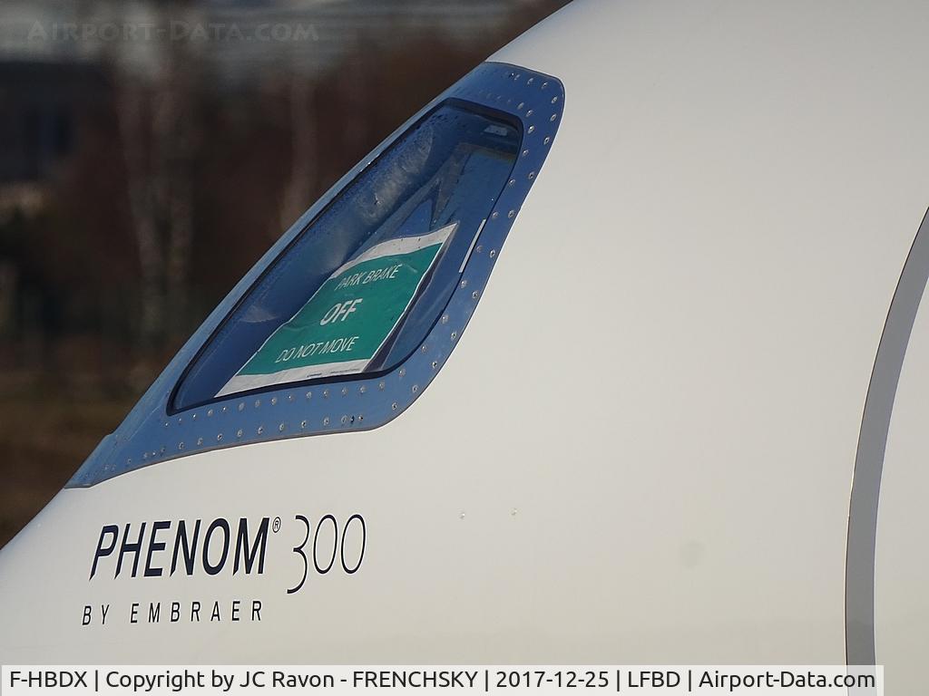 F-HBDX, 2015 Embraer EMB-505 Phenom 300 C/N 50500216, Jet Key