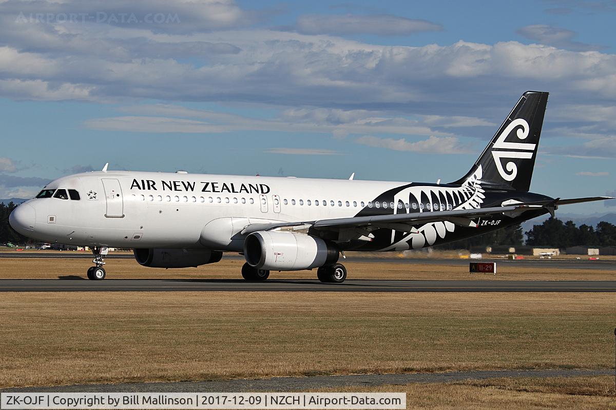 ZK-OJF, 2003 Airbus A320-232 C/N 2153, TAXIING