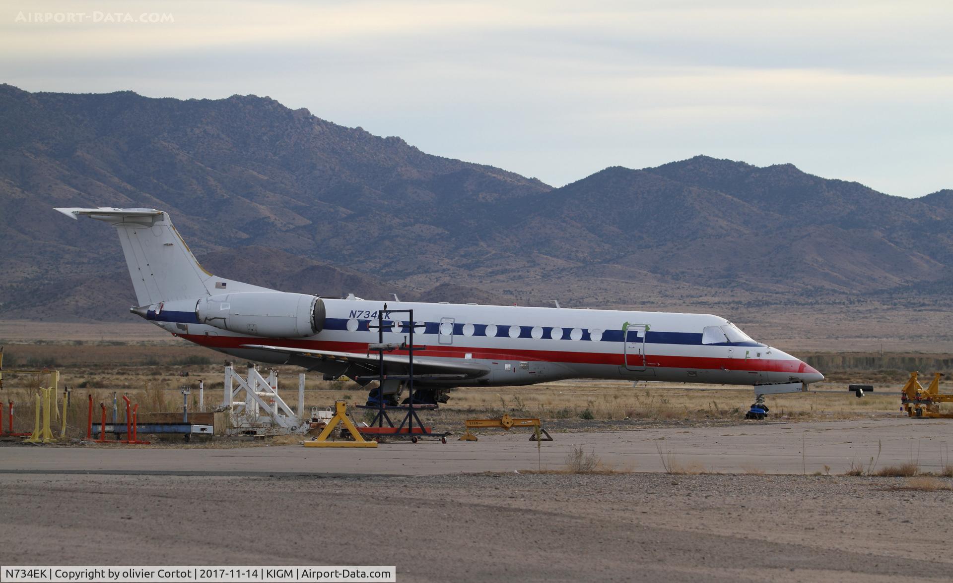 N734EK, 2001 Embraer ERJ-135LR (EMB-135LR) C/N 145371, to be scrapped