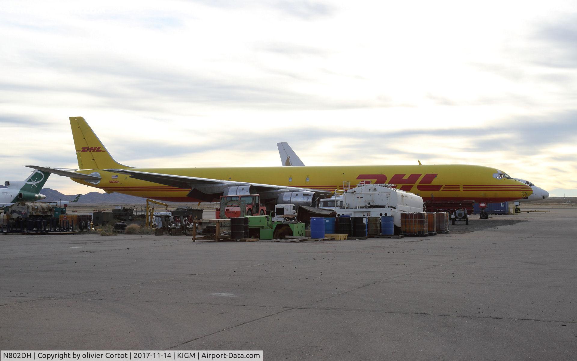 N802DH, 1969 McDonnell Douglas DC-8-73(F) C/N 46076, last stop in Kingman