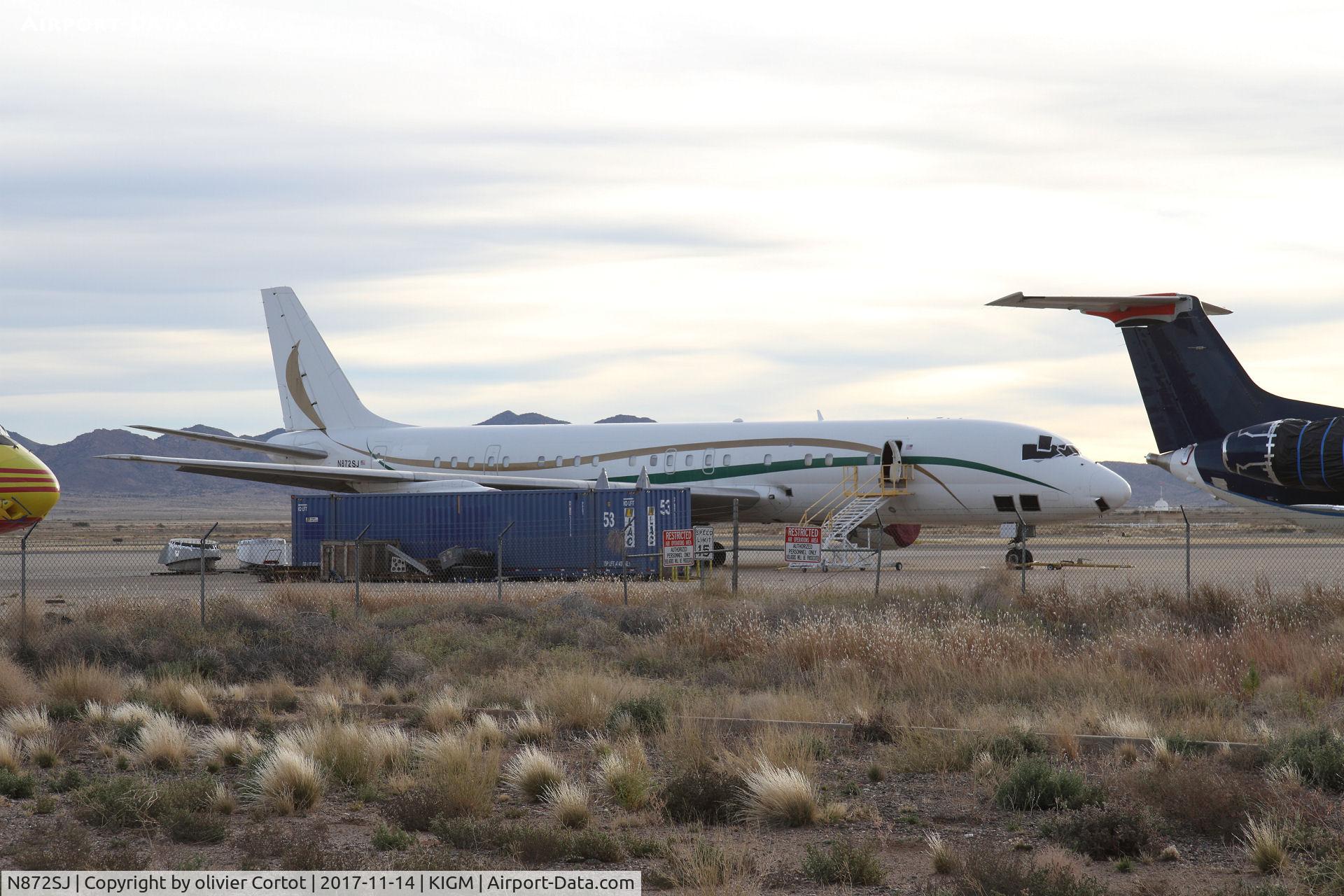 N872SJ, 1969 Douglas DC-8-71F C/N 46040, Kingman airport