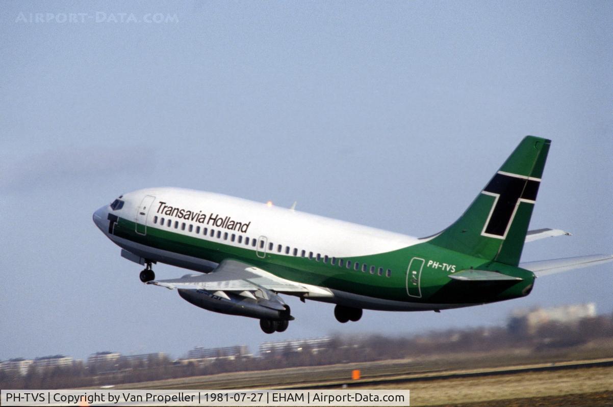 PH-TVS, 1980 Boeing 737-2K2 C/N 22296, Transavia Holland Boeing 737-2K2 taking off from Schiphol airport, the Netherlands, 1981