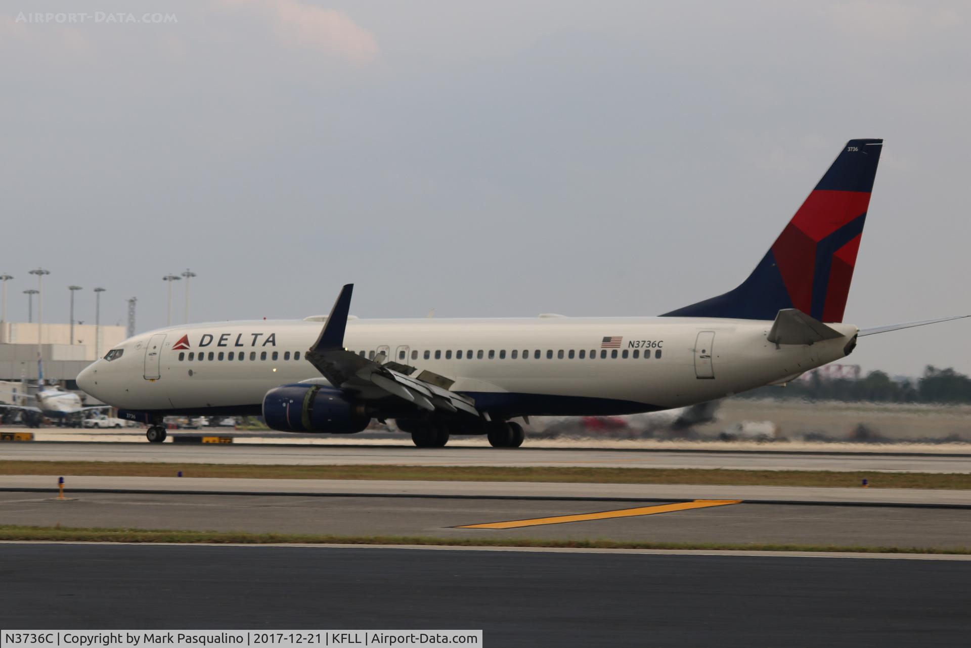 N3736C, 2000 Boeing 737-832 C/N 30540, Boeing 737-800