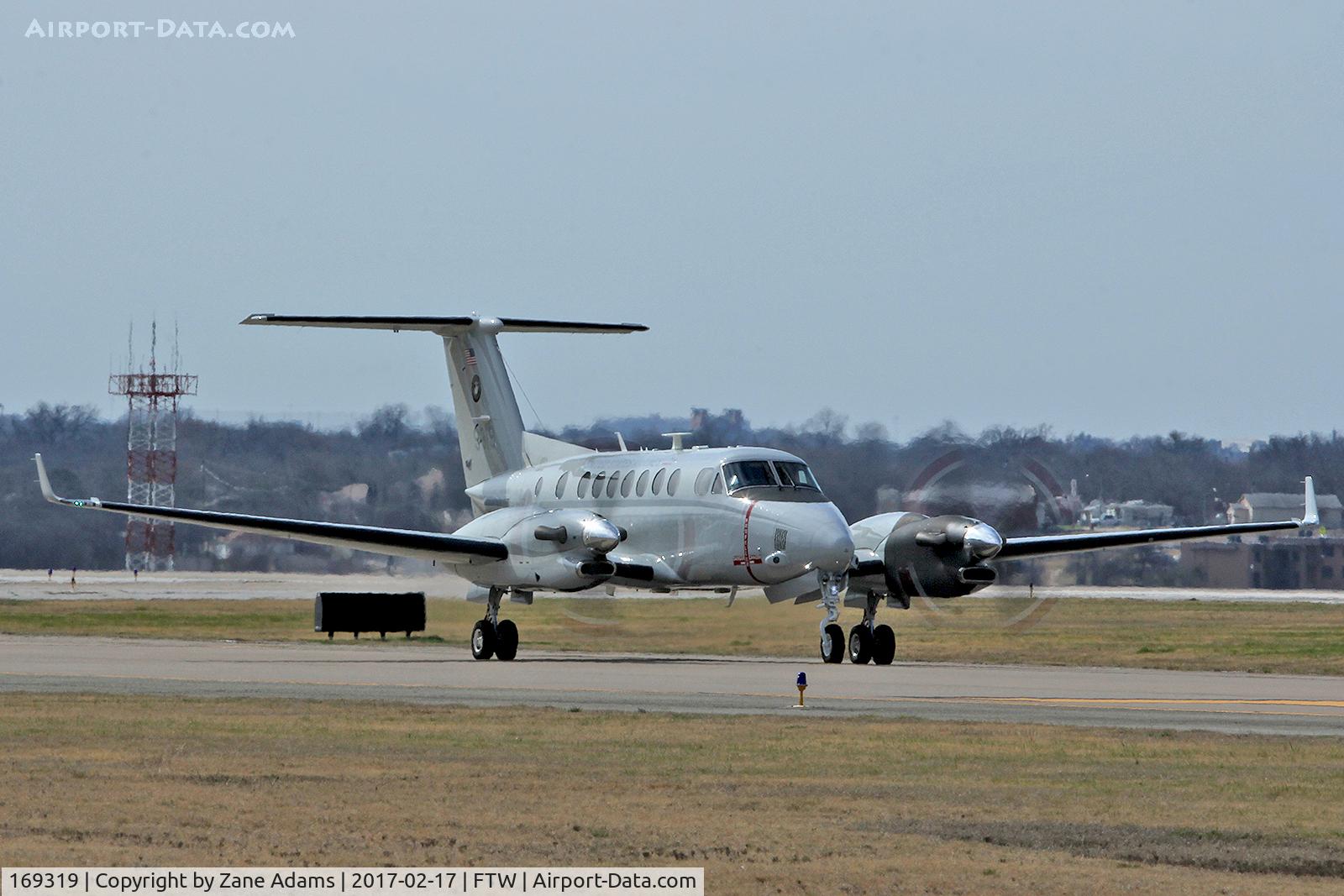 169319, 2015 Beechcraft UC-12W Huron C/N FM-61, Departing Meacham field, Fort Worth, TX