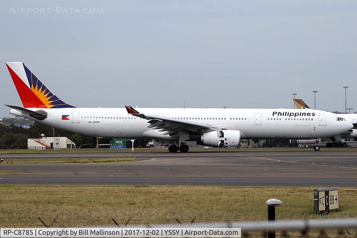 RP-C8785, 2013 Airbus A330-343X C/N 1475, TAXIING