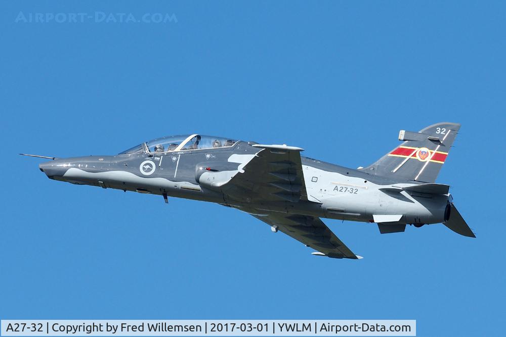 A27-32, British Aerospace Hawk 127LIF C/N BT32, 