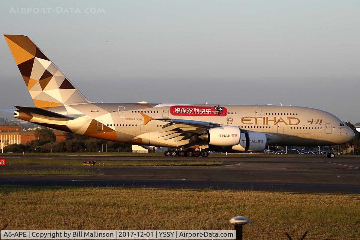 A6-APE, 2015 Airbus A380-861 C/N 191, TAXIING