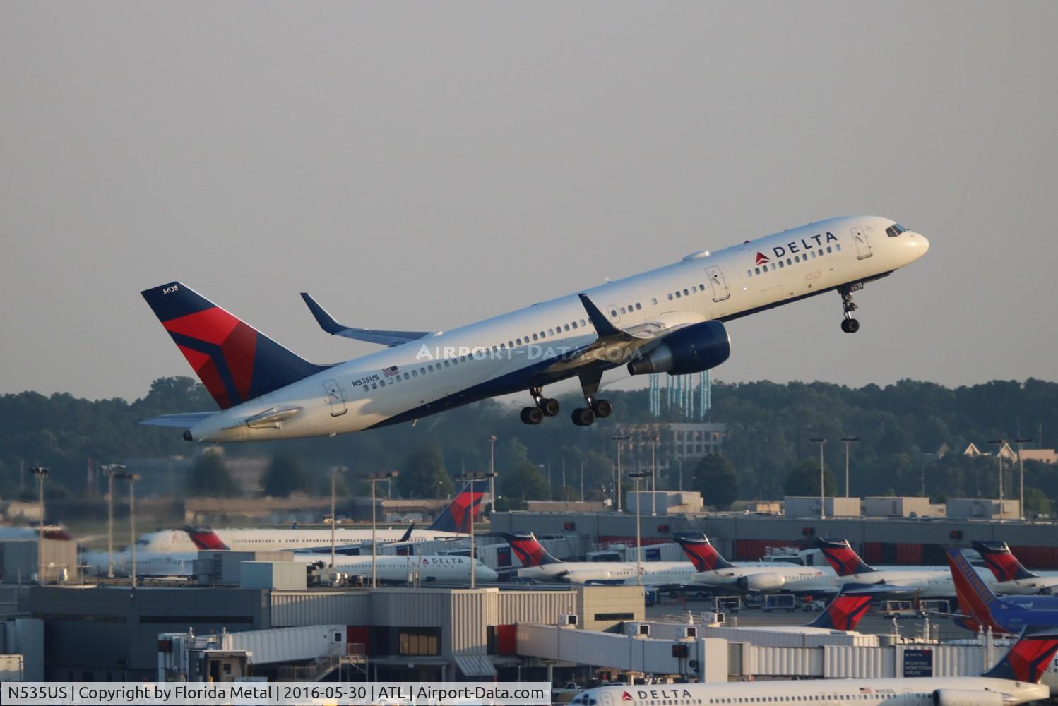 N535US, 1995 Boeing 757-251 C/N 26482, Delta