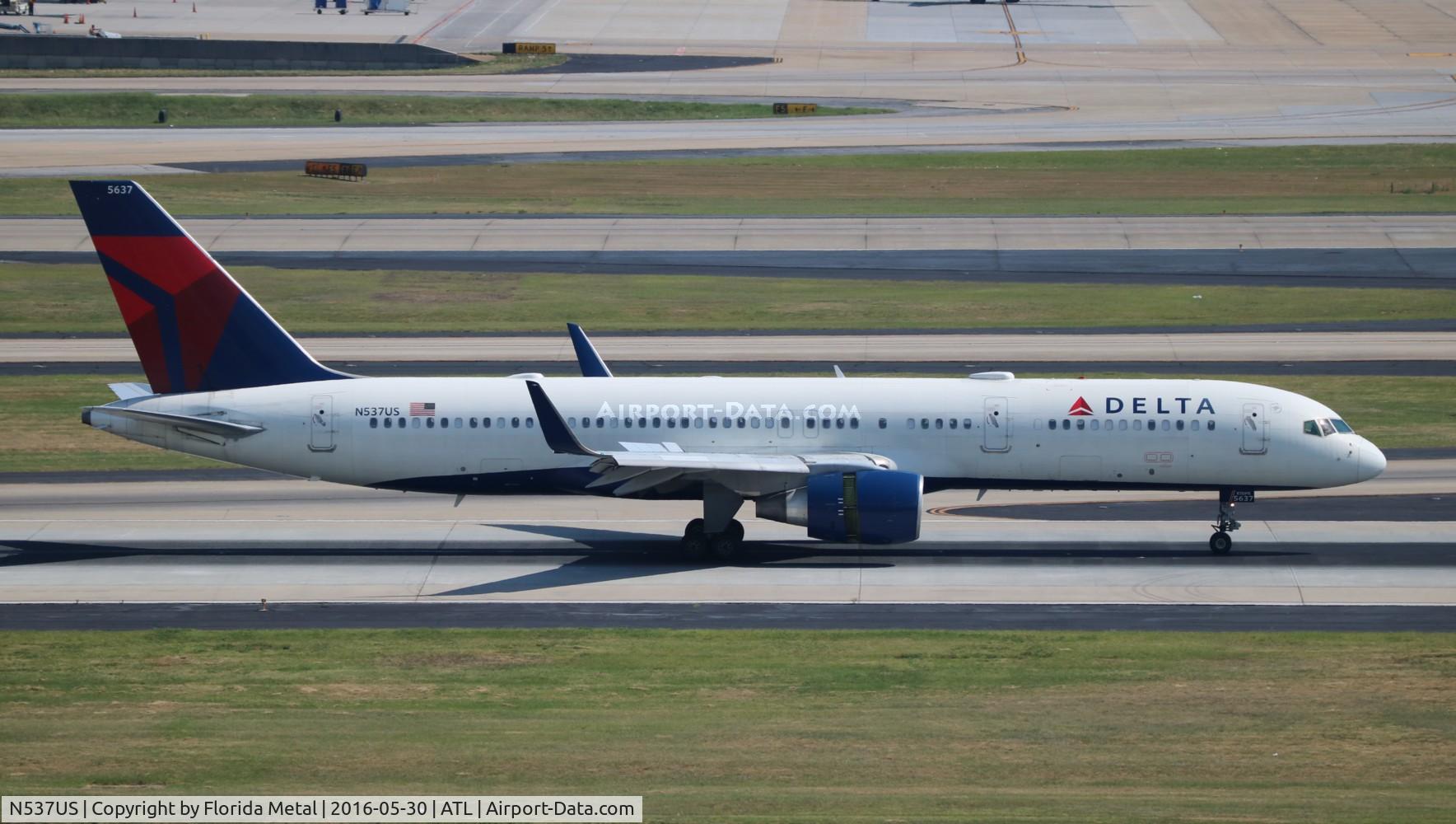 N537US, 1996 Boeing 757-251 C/N 26484, Delta