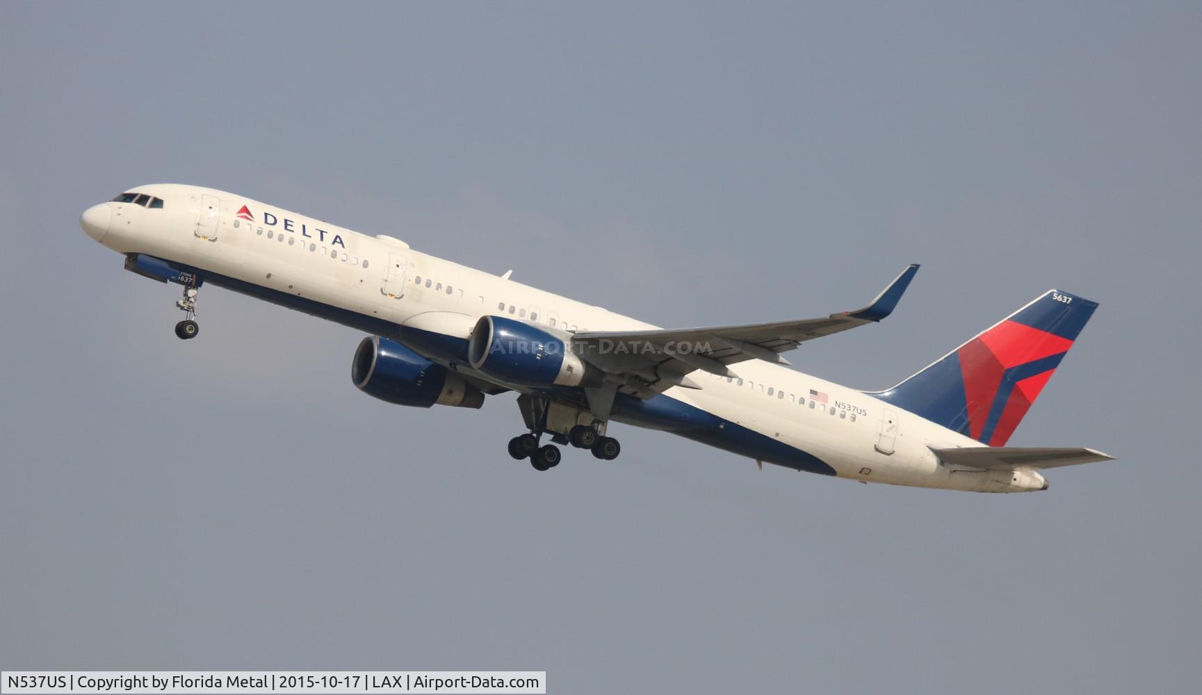 N537US, 1996 Boeing 757-251 C/N 26484, Delta