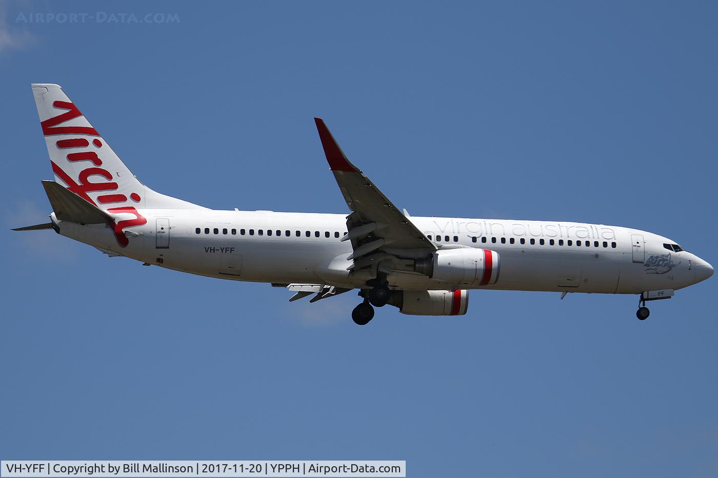 VH-YFF, 2011 Boeing 737-8FE C/N 40994, FINALS