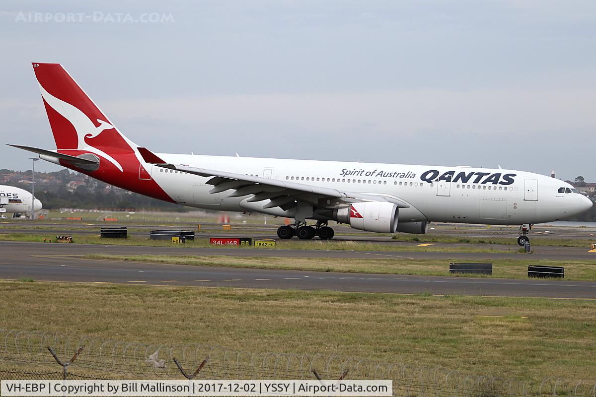 VH-EBP, 2010 Airbus A330-202 C/N 1174, TAXIING