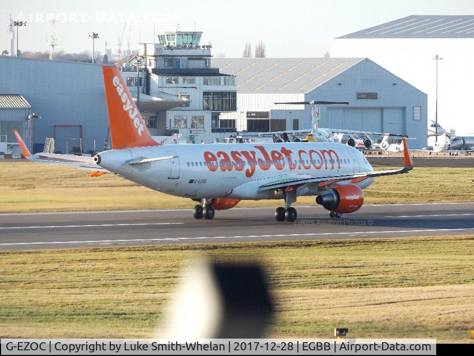 G-EZOC, 2015 Airbus A320-214 C/N 6485, Taxiing down runway 33 at Birmingham Airport.