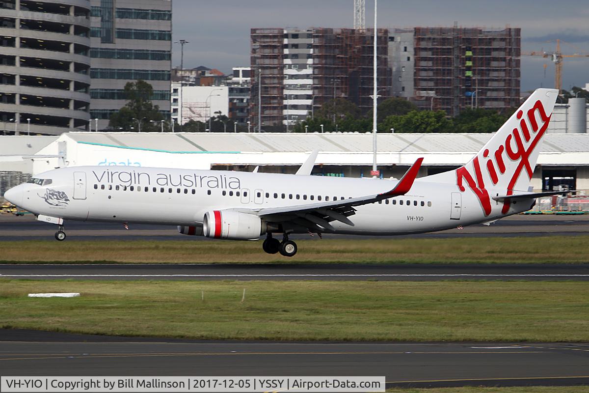 VH-YIO, 2012 Boeing 737-8FE C/N 38714, ONTO 16R