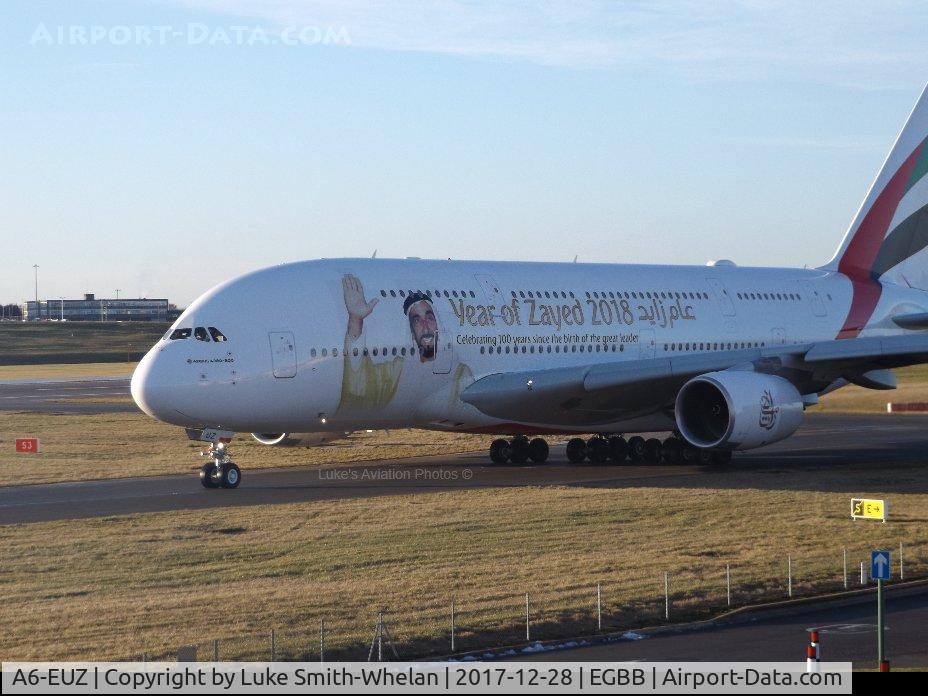 A6-EUZ, 2017 Airbus A380-842 C/N 244, Lining up on runway 33 at Birmingham Airport.
