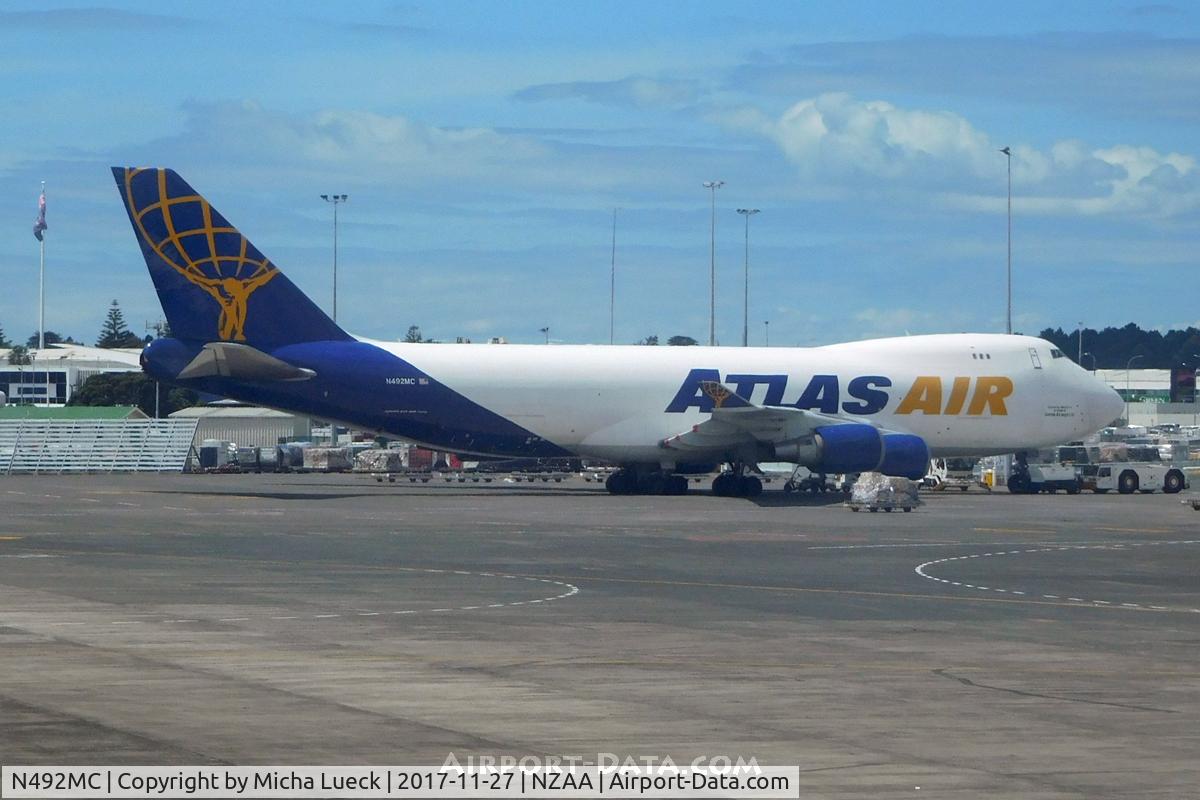 N492MC, 1998 Boeing 747-47UF C/N 29253, At Auckland