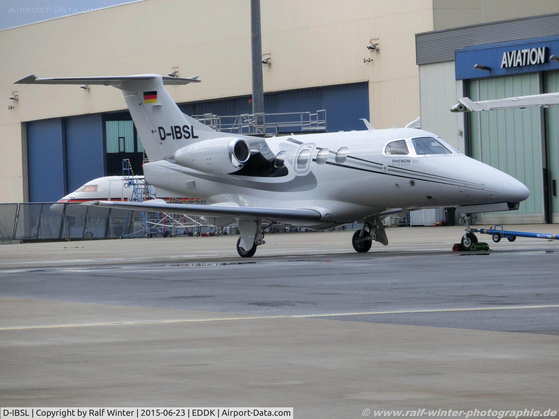 D-IBSL, 2013 Embraer EMB-500 Phenom 100 C/N 50000295, Embraer Phenom 100 EMB-500 - Avia Mobil GmbH - 50000295 - D-IBSL - 23.06.2015 - CGN