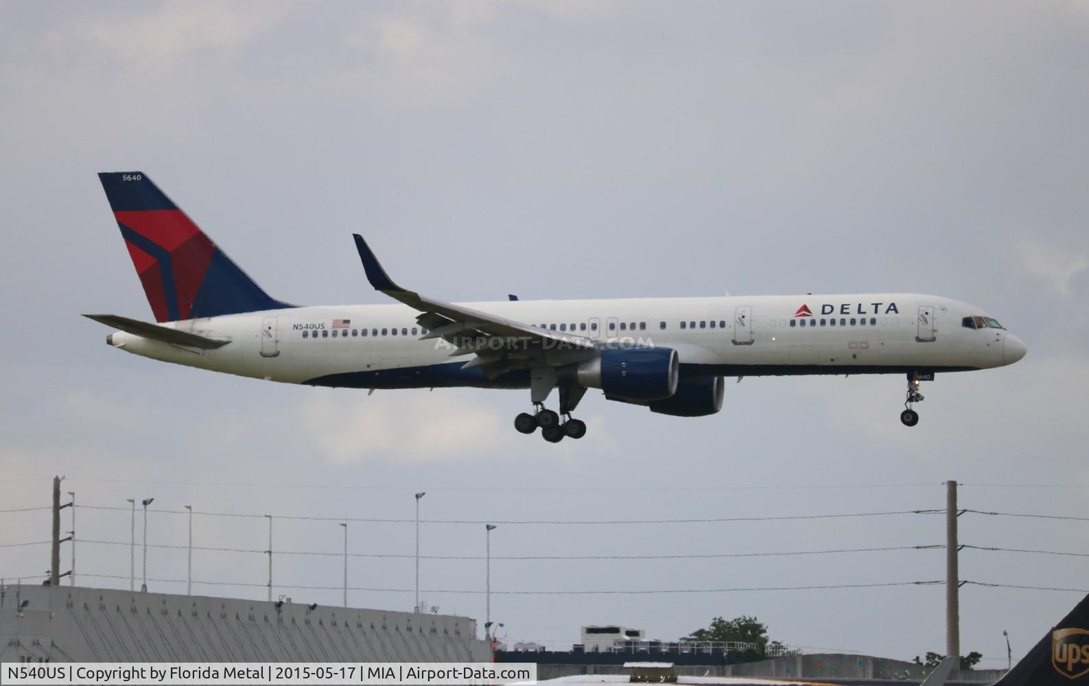 N540US, 1996 Boeing 757-251 C/N 26487, Delta