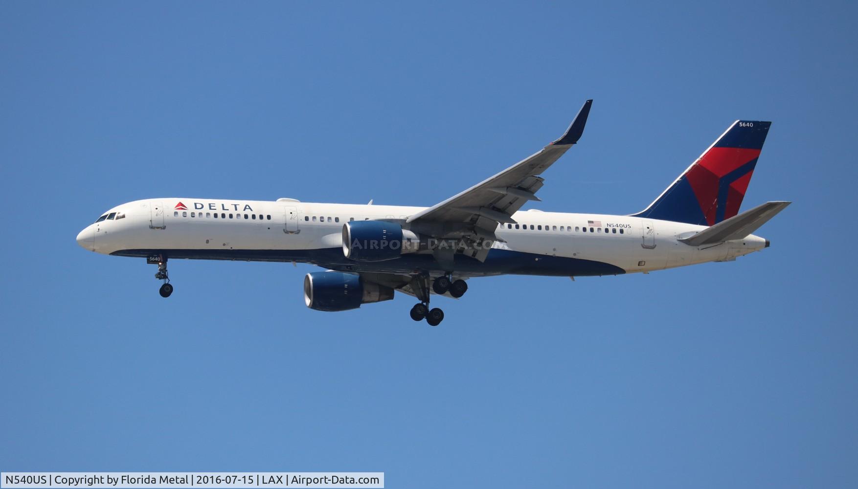 N540US, 1996 Boeing 757-251 C/N 26487, Delta