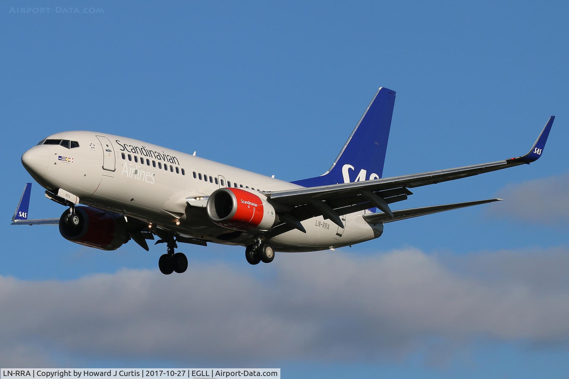 LN-RRA, 2007 Boeing 737-783 C/N 30471, On approach