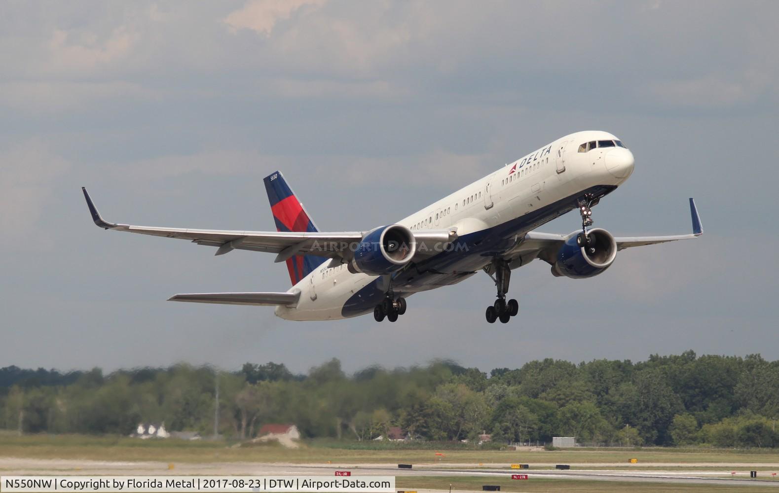 N550NW, 2001 Boeing 757-251 C/N 26497, Delta