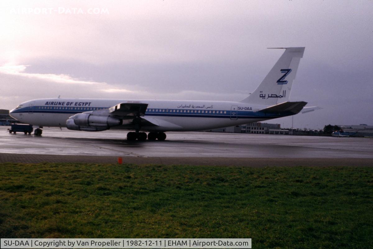 SU-DAA, 1968 Boeing 707-328C C/N 19916, ZAS Airline of Egypt Boeing 707-328C on the platform of Schiphol-Oost, the Netherlands, 1982